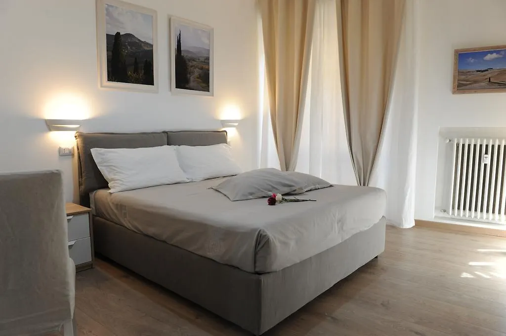 Piccolo Borgo Antico-1