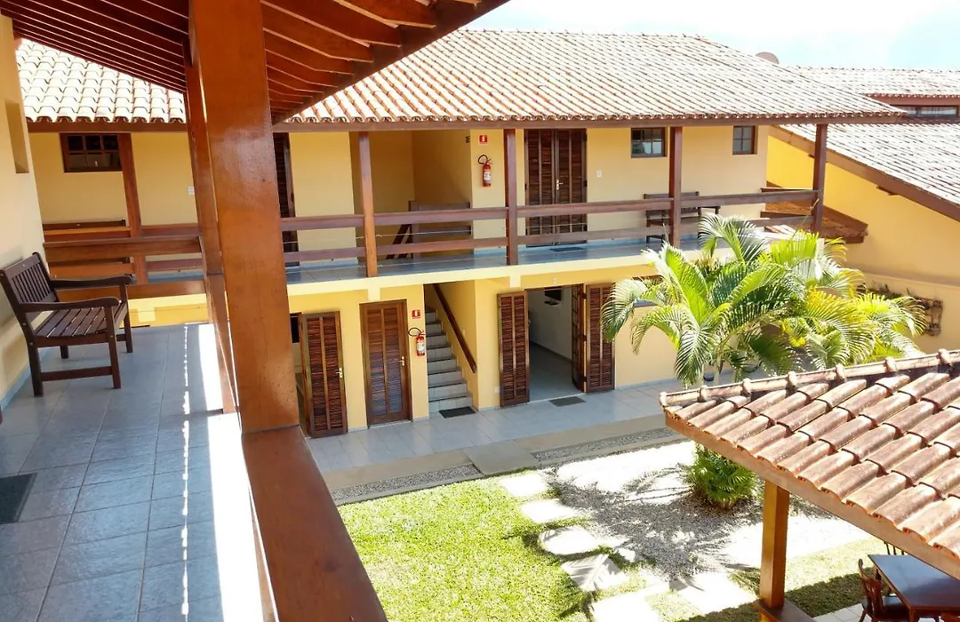 Chales Flamboyant-1
