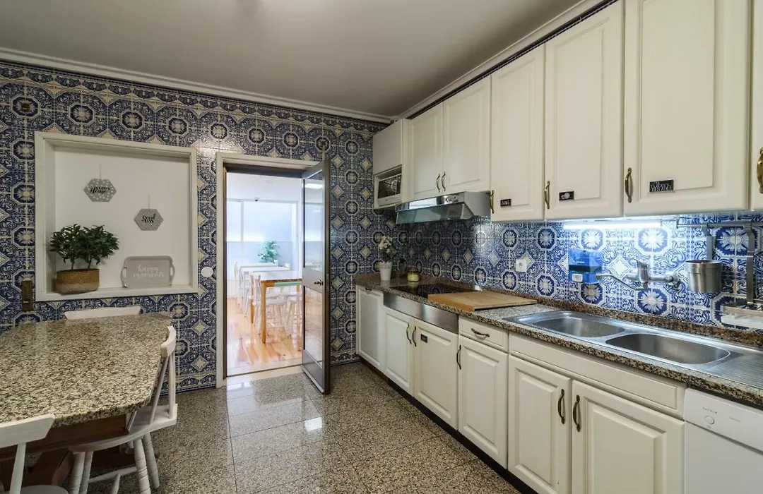 Lindo Vale Guest House-1