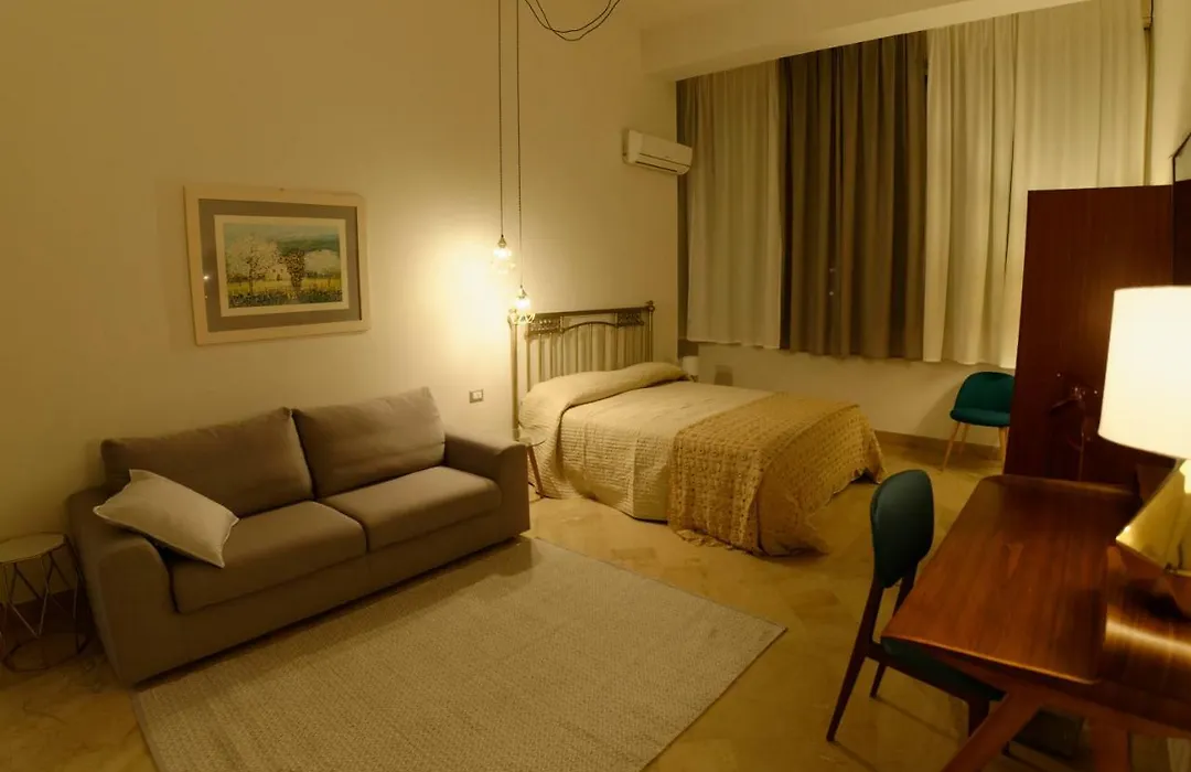 B&B Questa casa non e'un albergo-1