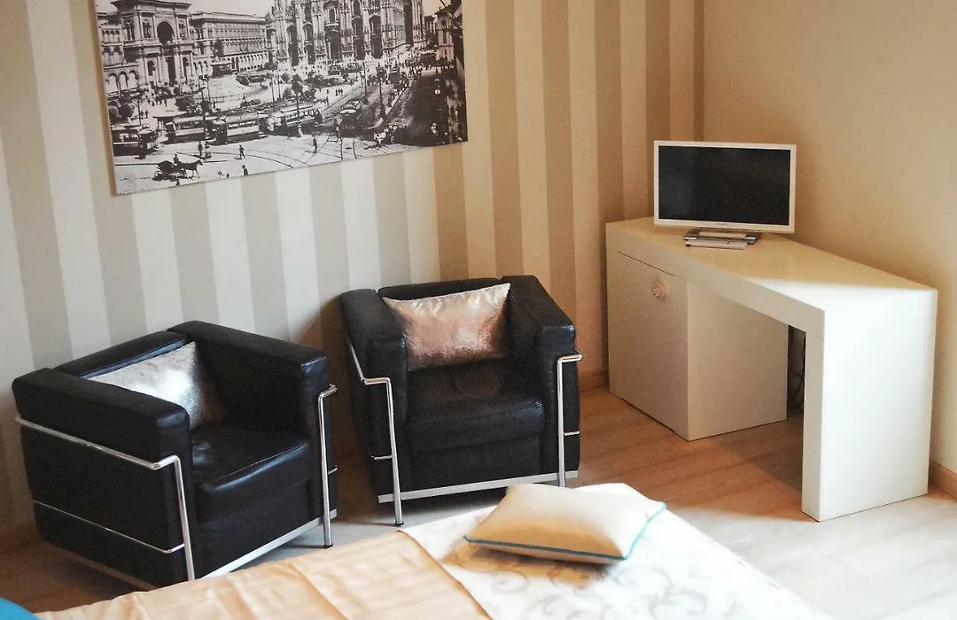 Rooms Milano Duomo-1