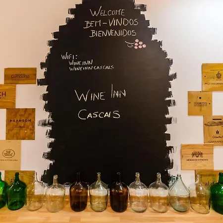 Wine Inn Cascais Guesthouse-3