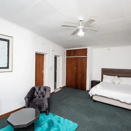 Willow Guest House-3