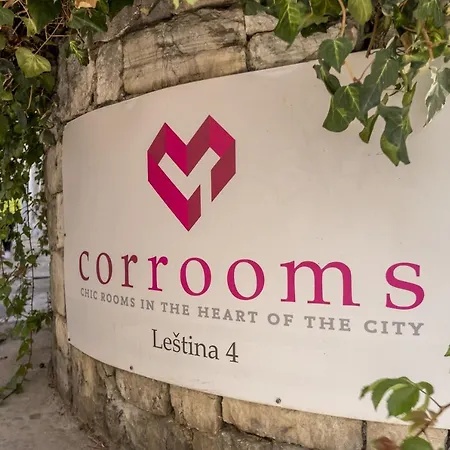 Cor Rooms-2