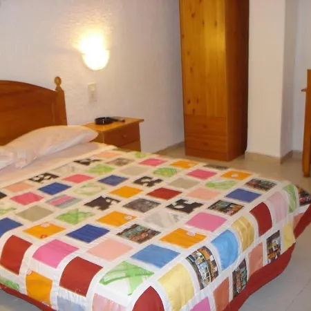 Hostal La Barraca-3