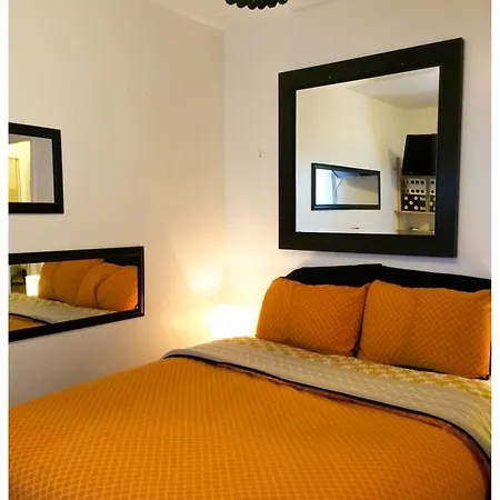Jfk Bed And Breakfast Guesthouse-2