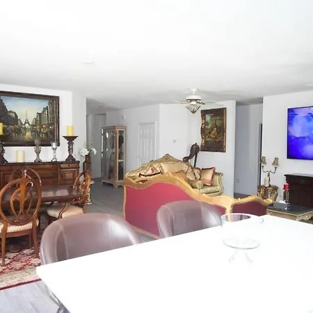 Very Nice Private Bedroom-3