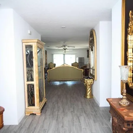 Very Nice Private Bedroom-2