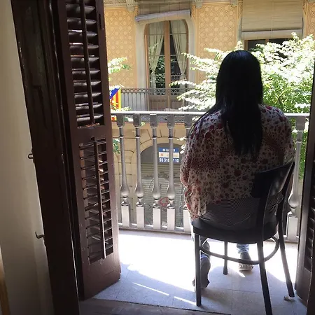 Bcn Home Guest House-2