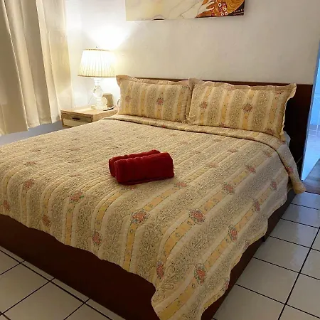 A Peaceful Stay In Miami-2