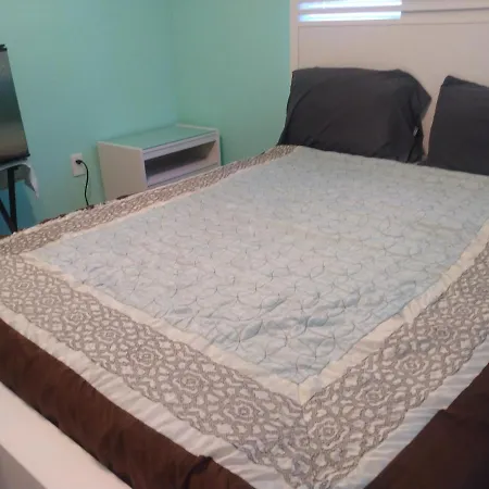 Mimo Home Studio With Private Entrance & Key-2