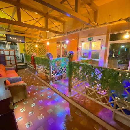 Hostal Avenida Andalucia - Solo Adultos-2