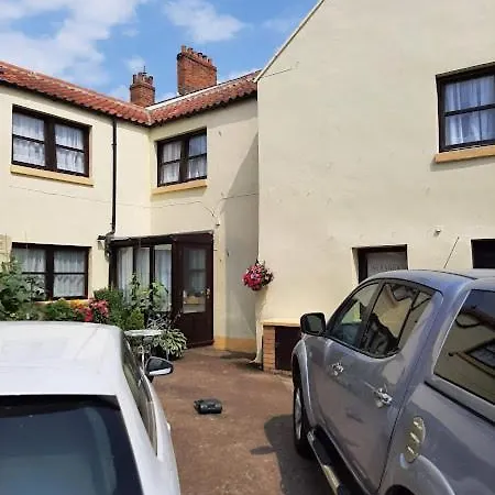Mirandas Guest House-3
