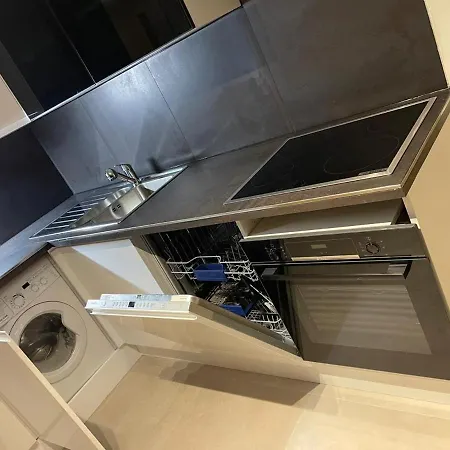 4 Rooms 45D In A Big Renovated House-3