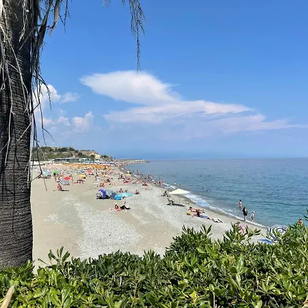 Due passi dal mare-2