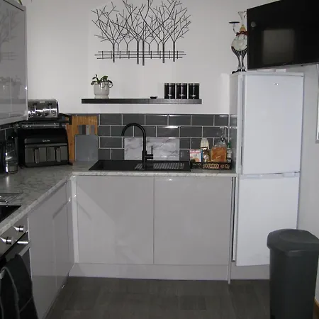Fairfield Townhouse Guest House-2