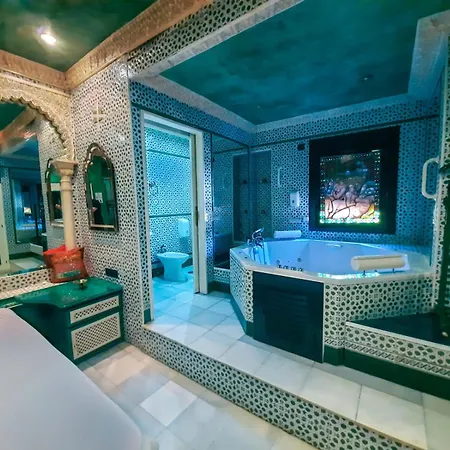 Hostal Avenida Andalucia - Solo Adultos-3