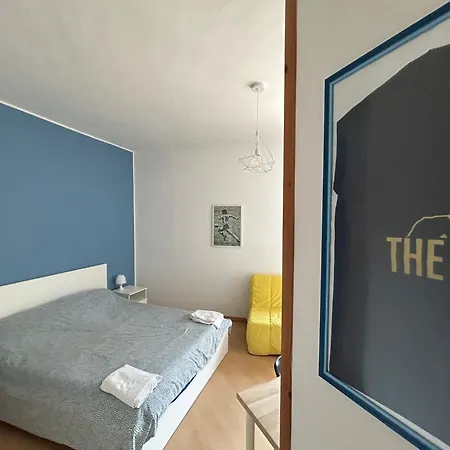 Maradona Rooms-2