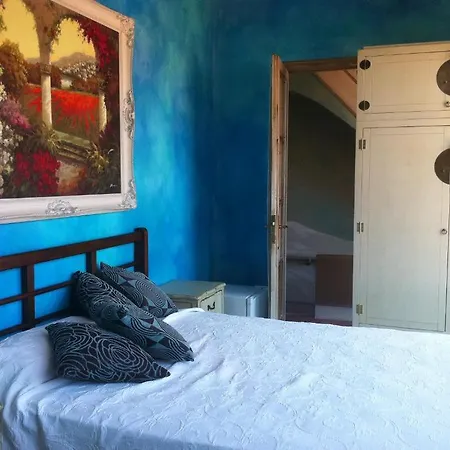 Boutique Hotel Davallada- Adults Only-3