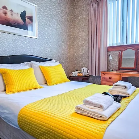 Mystayinn Abermar Guest House-2