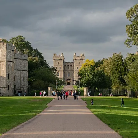 Charles House - Windsor Castle-2
