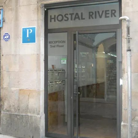Hostal River-3