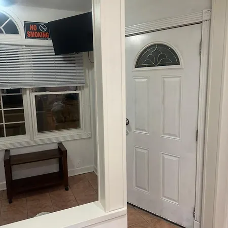 Hollywood Rentals Llc-2