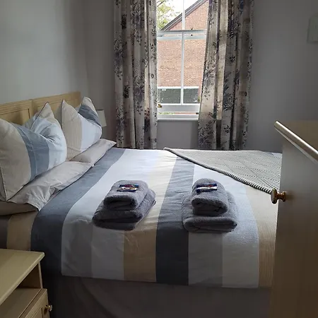 Alexandra Lodge Guest House-2