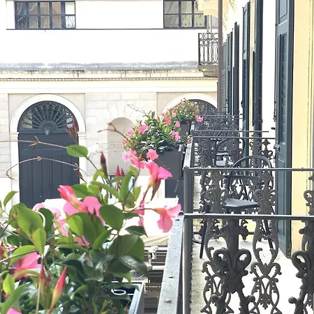 Bue Nero Suites Verona-2