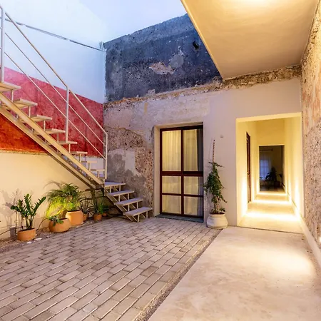Casa Tuch. Suites independientes de diseño. Retiro de lujo, oasis de paz.-2