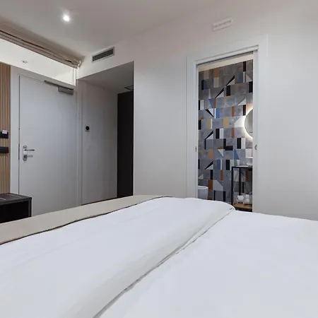 Rh Lifestyle Rooms & Suites-3