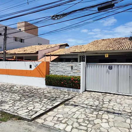 Da Silva residência à 200 metros da praia do Bessa-3