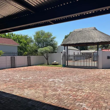 La Belle Guesthouse Parys-2