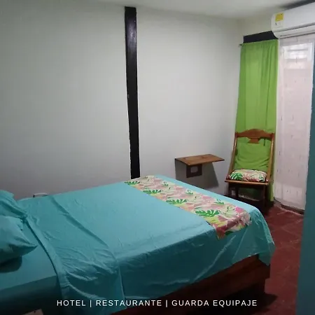 Hotel 4 Manzanas-2