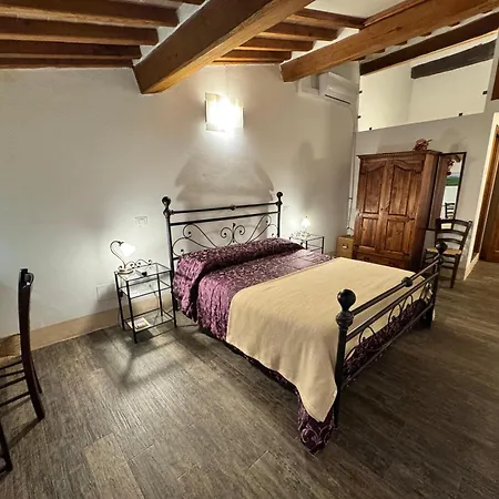 Camere La Carbonaia-3