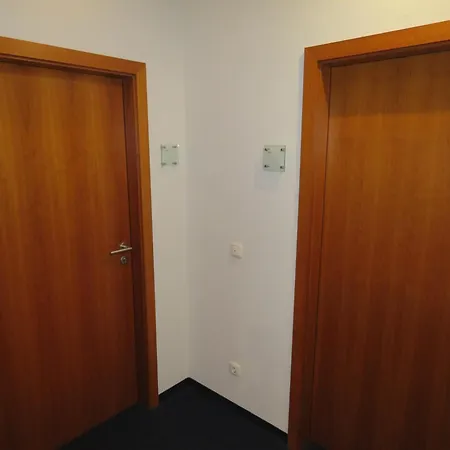 Pension Freiraum Guesthouse Berlin-3