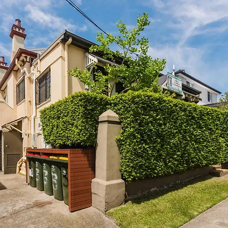 Randwick City Lodge 2-3