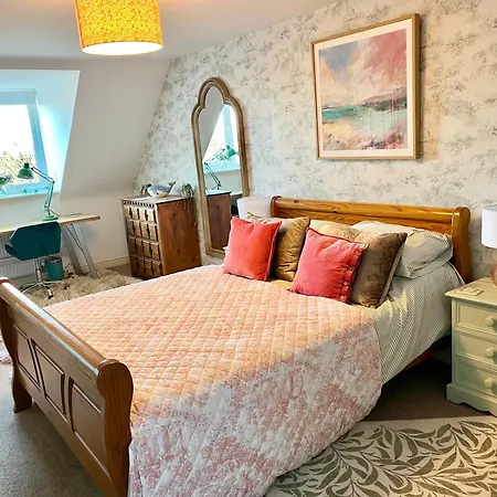 Number 2, Spacious Rooms, Near Ironbridge!-2
