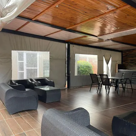 Zinzanathi Guest House-2