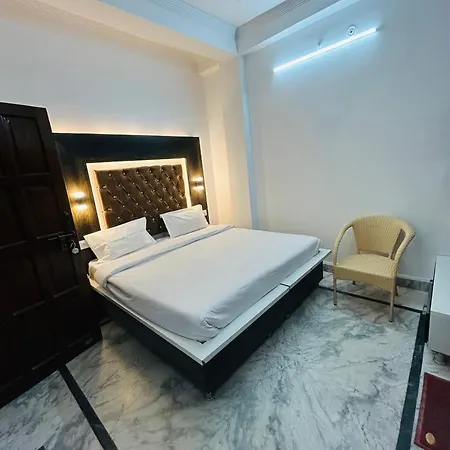 Maa Vaibhav Laxmi Guest House-3