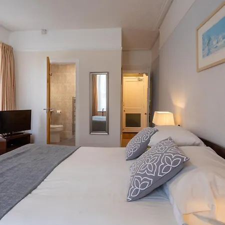 Dunedin Guest House-2