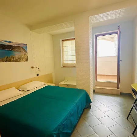 Lido Di Procida Guest House-2