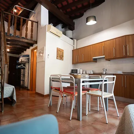 Apartamentos Mercado Central-2