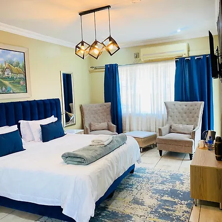 Henry George Hotel-2