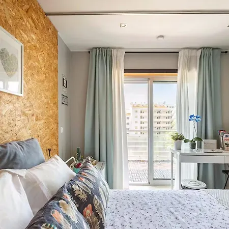 Sunhouse Room-3