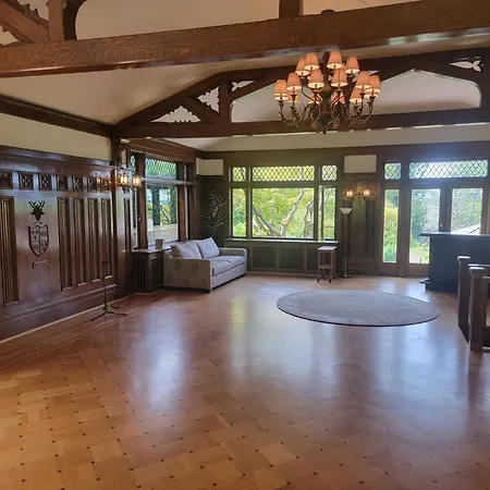 Shaughnessy Heritage Manor On Vancouver'S Westside Free Housekeeping Optional-2