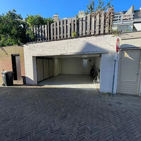 Studio Alexander With Private Indoor Parking-2