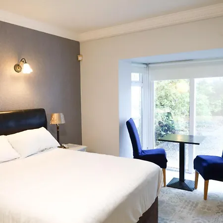 Lynfield Lodge-3