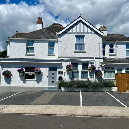 Bentley Lodge-3