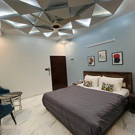 Karachi Inn-2